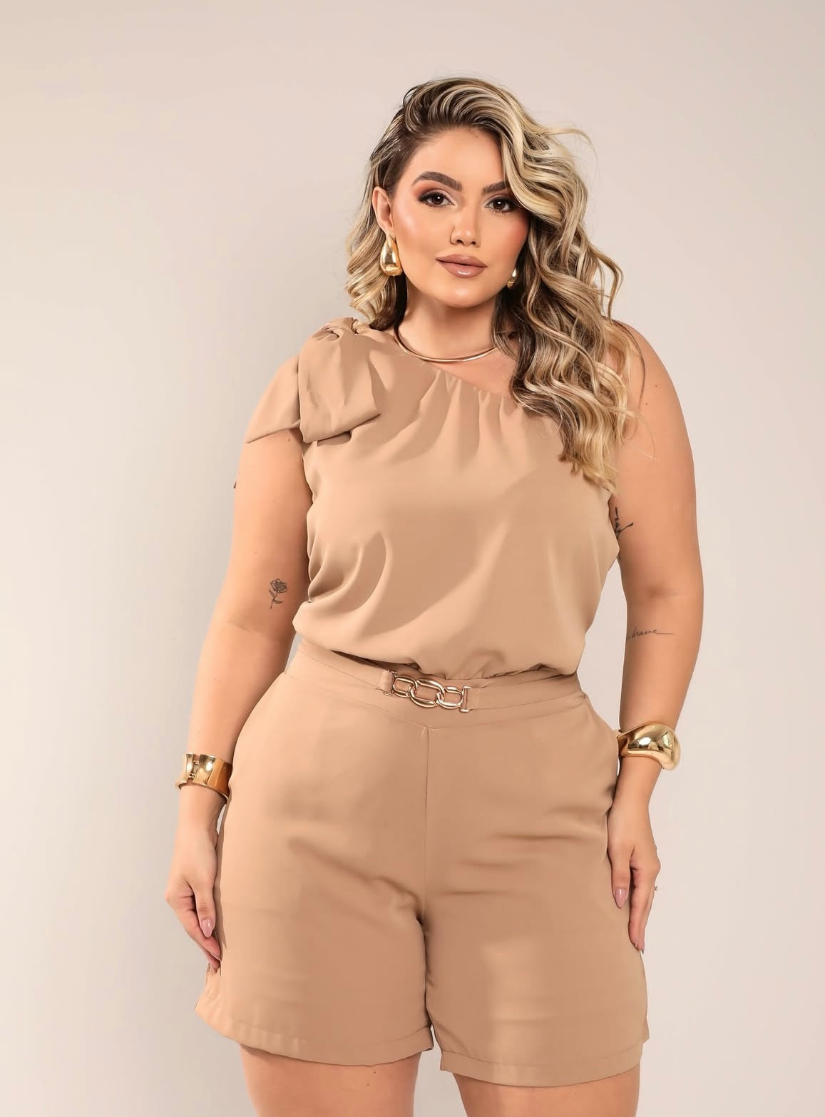 jumpsuit with belt no sleeves