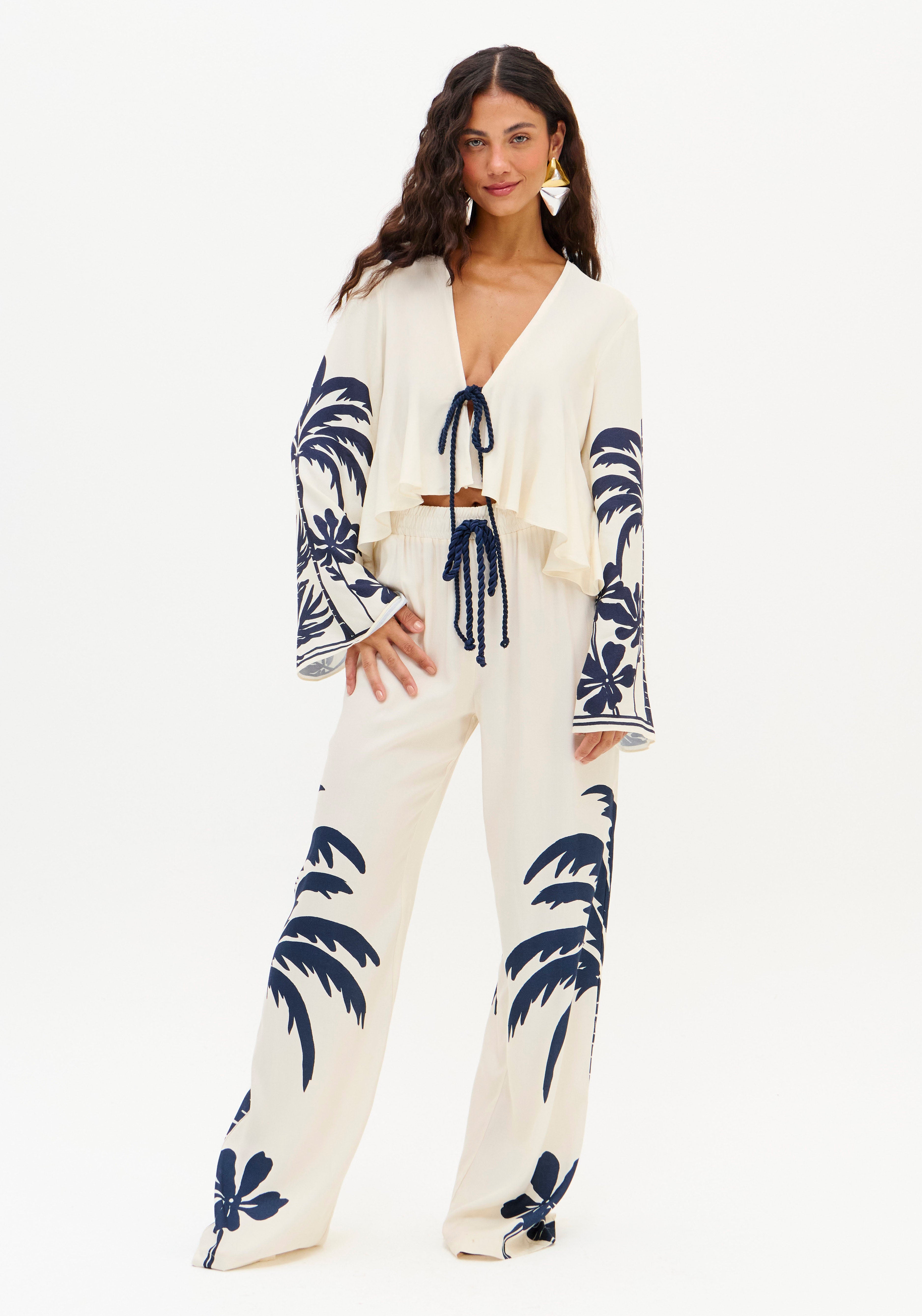 Blouse Wide With Frill and Print