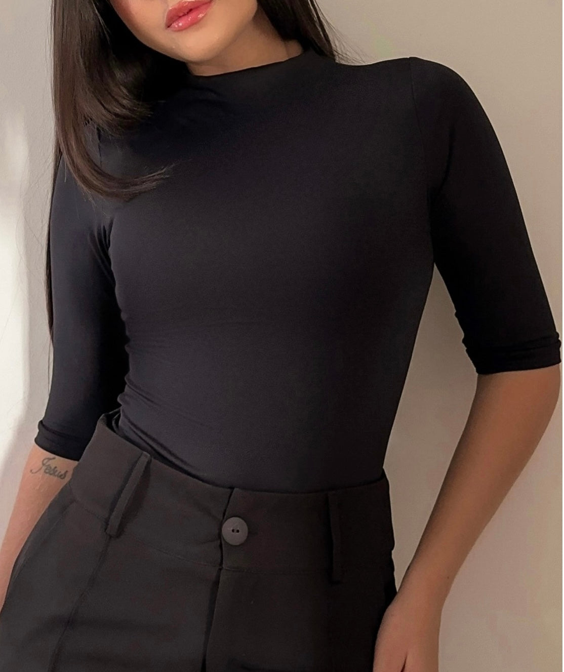 Sleeve Blouse and Collar Black