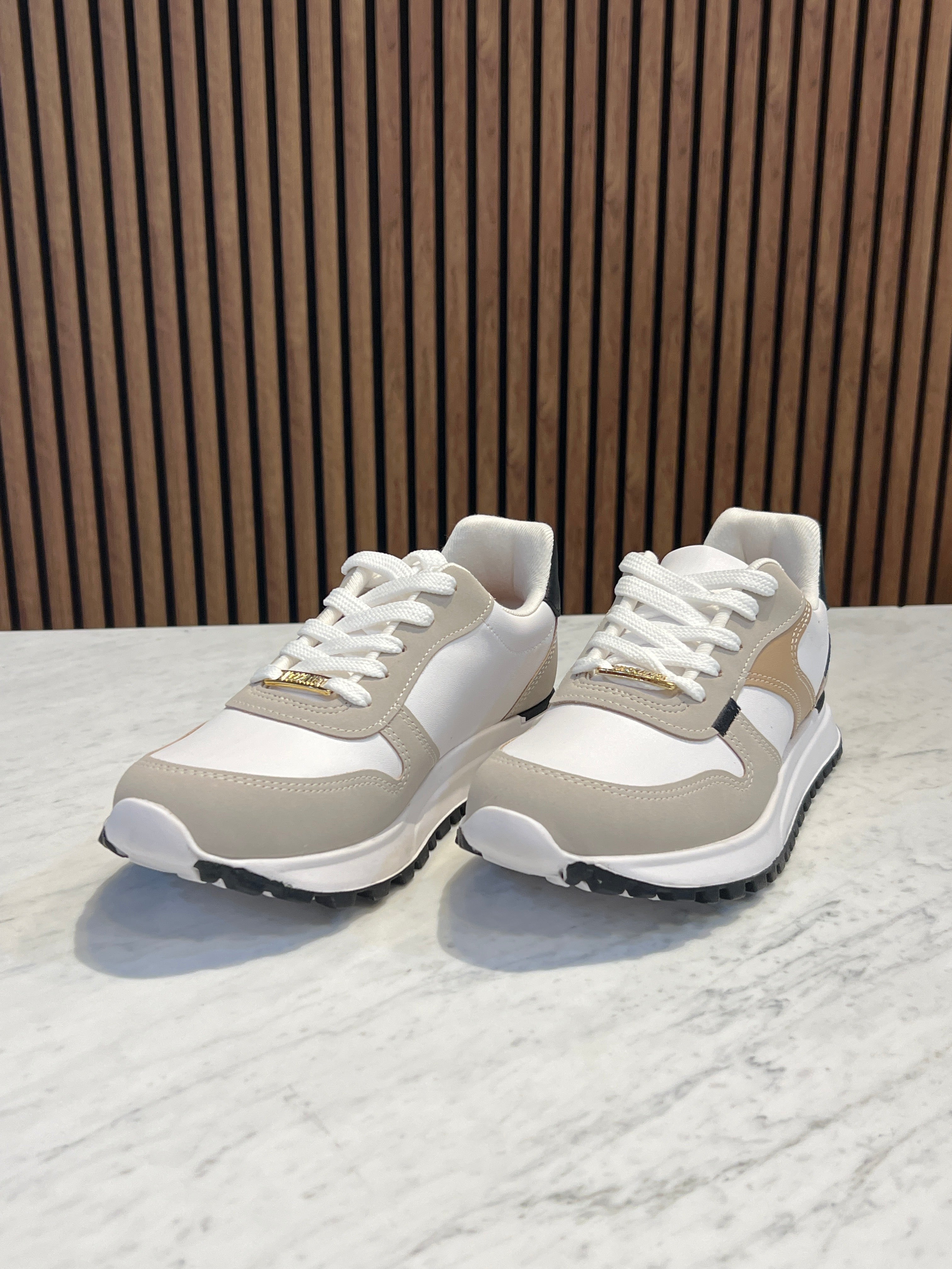 Tênis Vizzano Gray