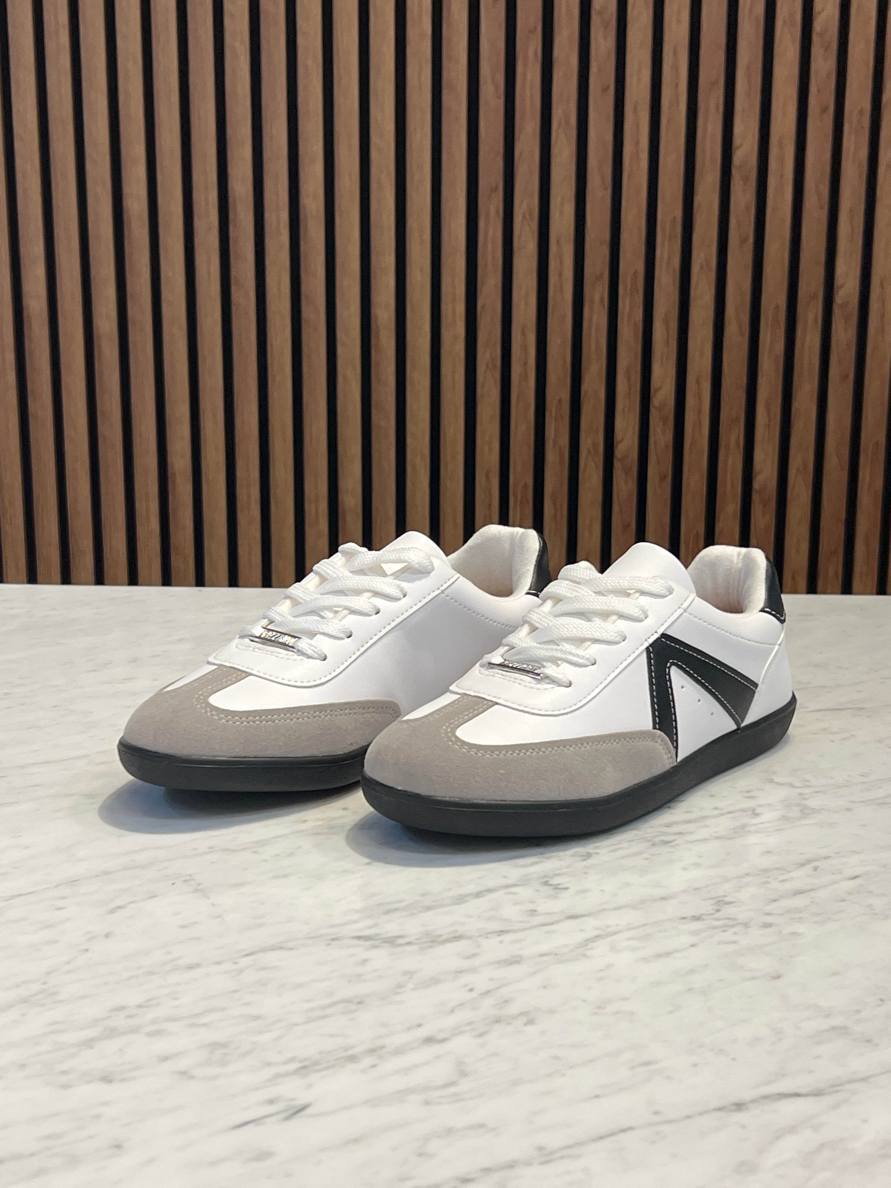 Tênis Pelica Vizzano White
