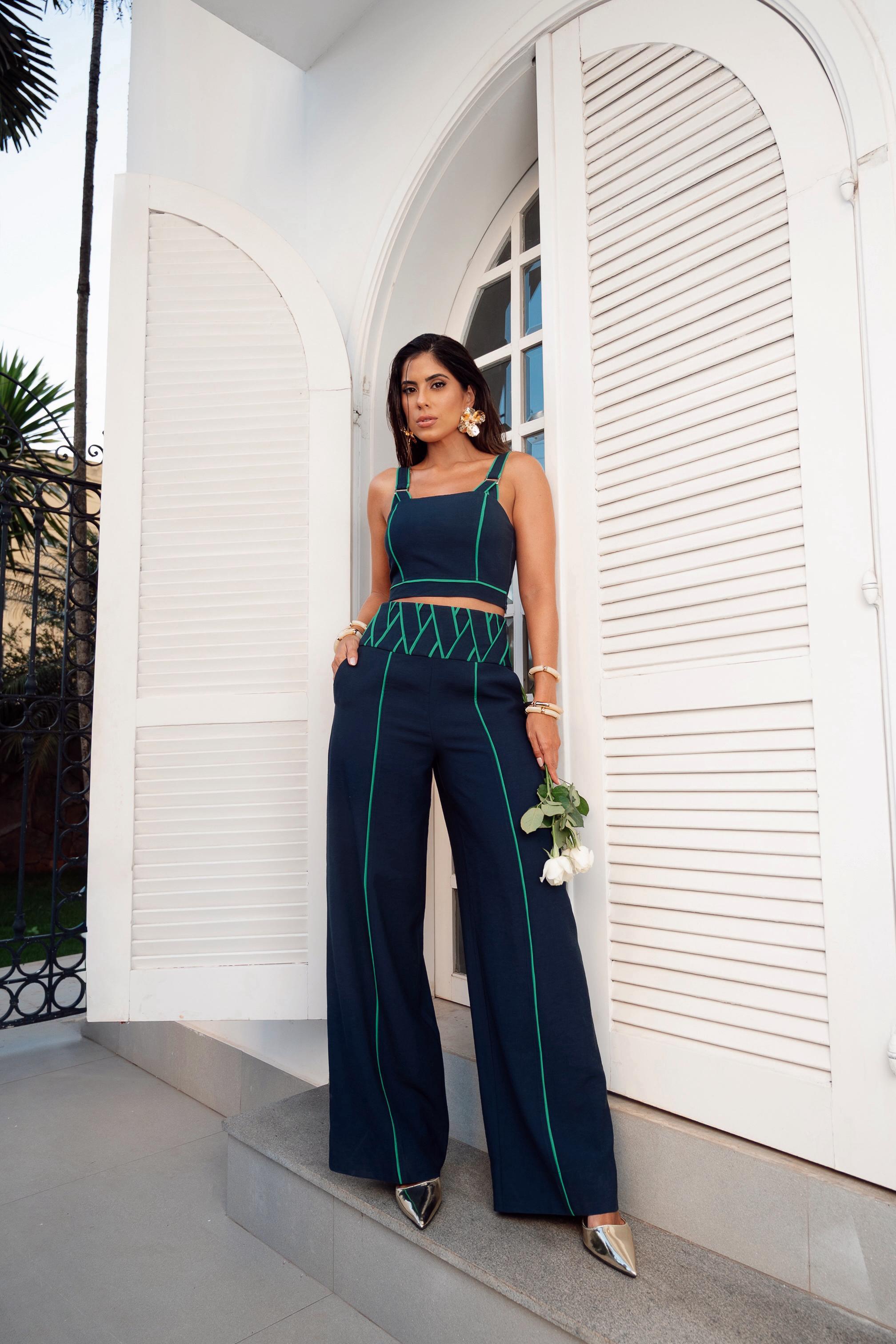 2 Piece Set Pants and Cropped Juliana