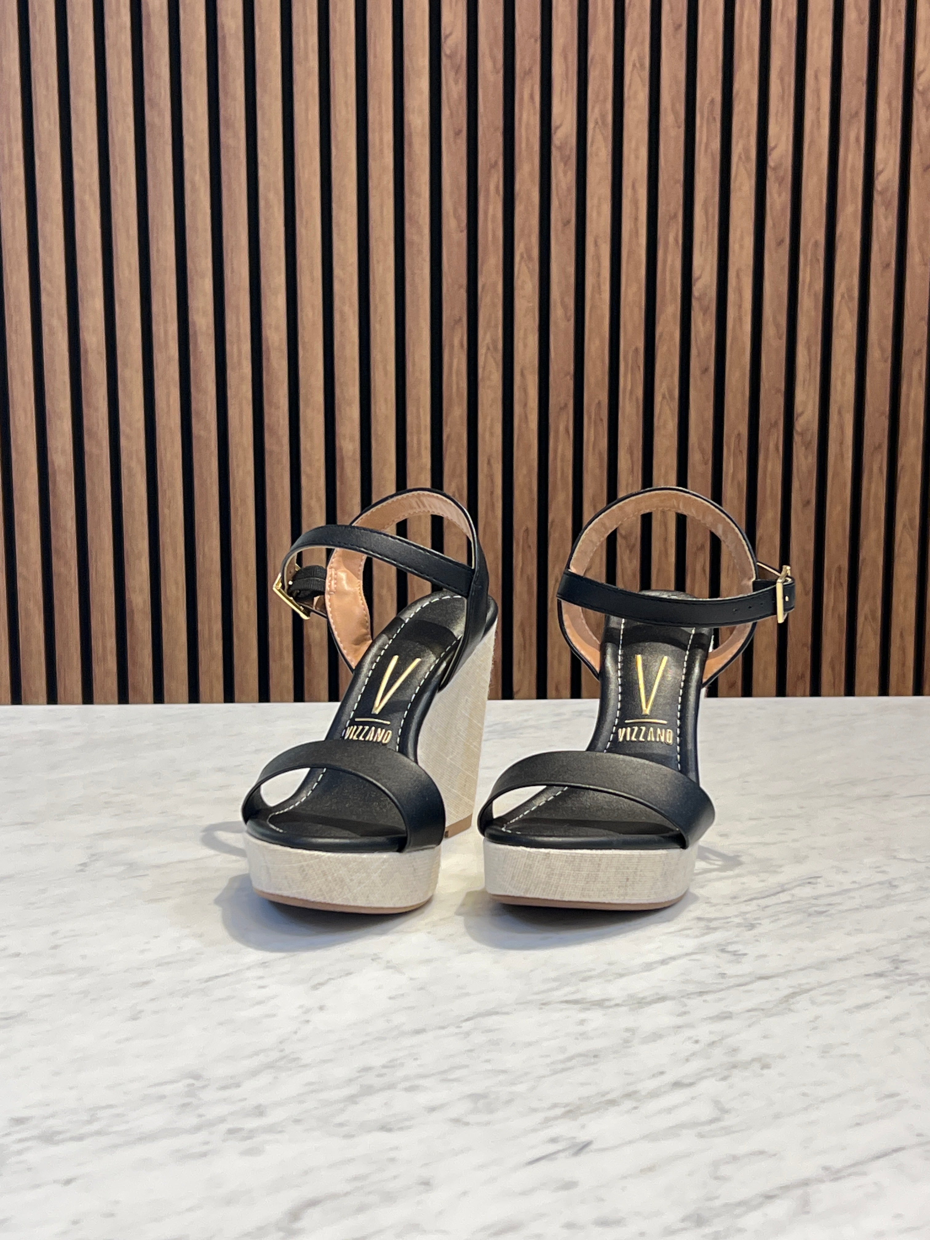 Anabella Sandal Linen