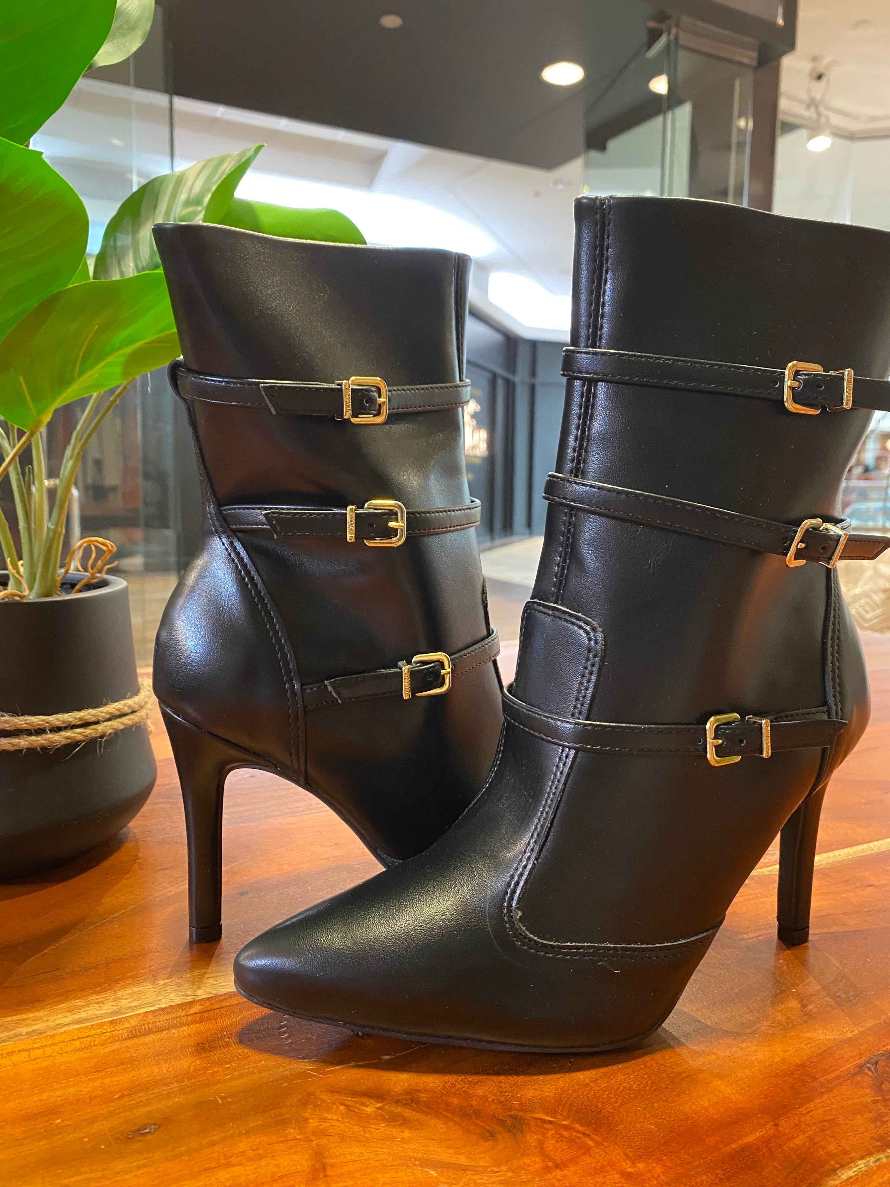 Vizzano Low Top Boots Napa Genebra