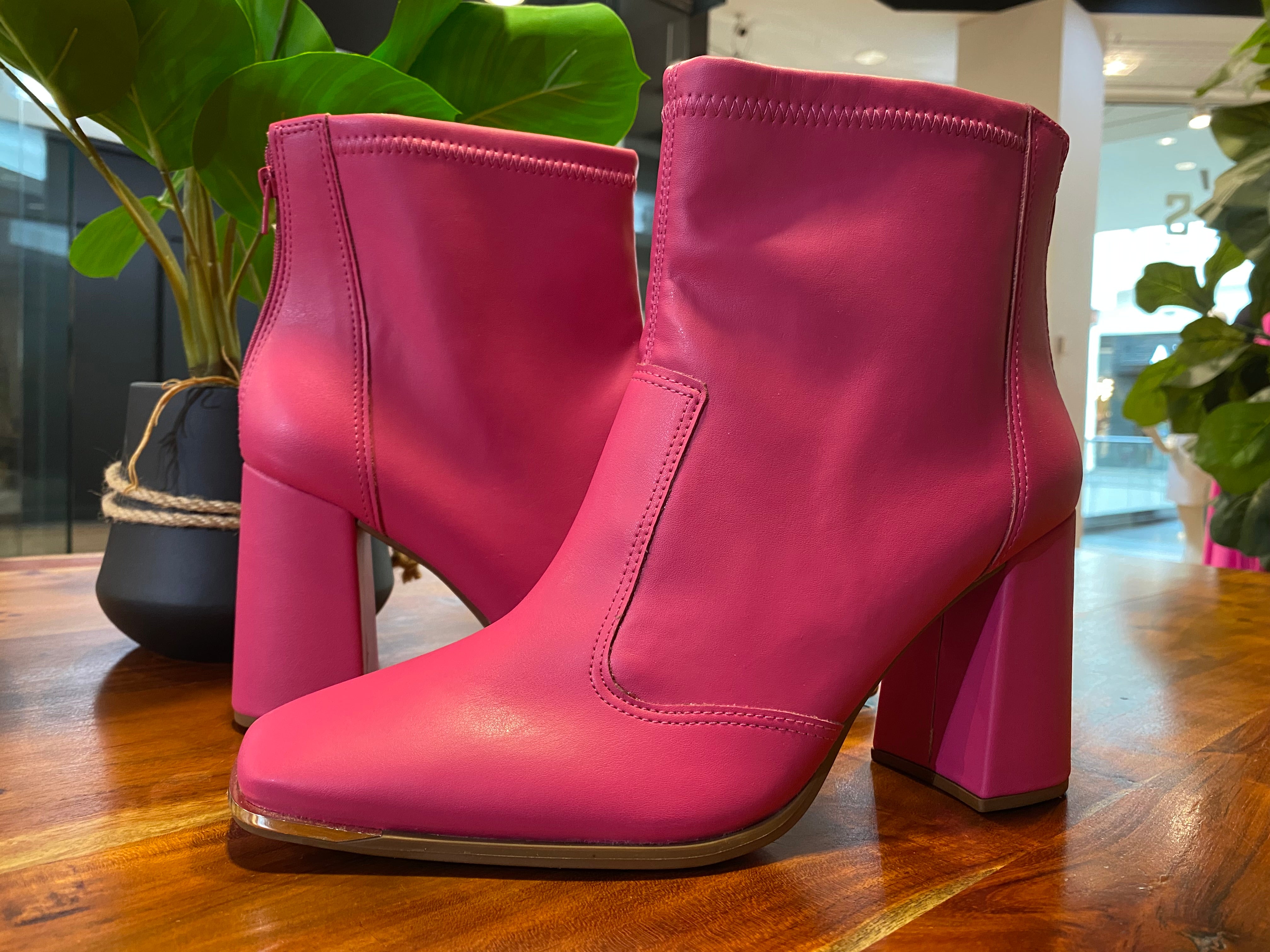 Vizzano Low Top Boots Napa Pele