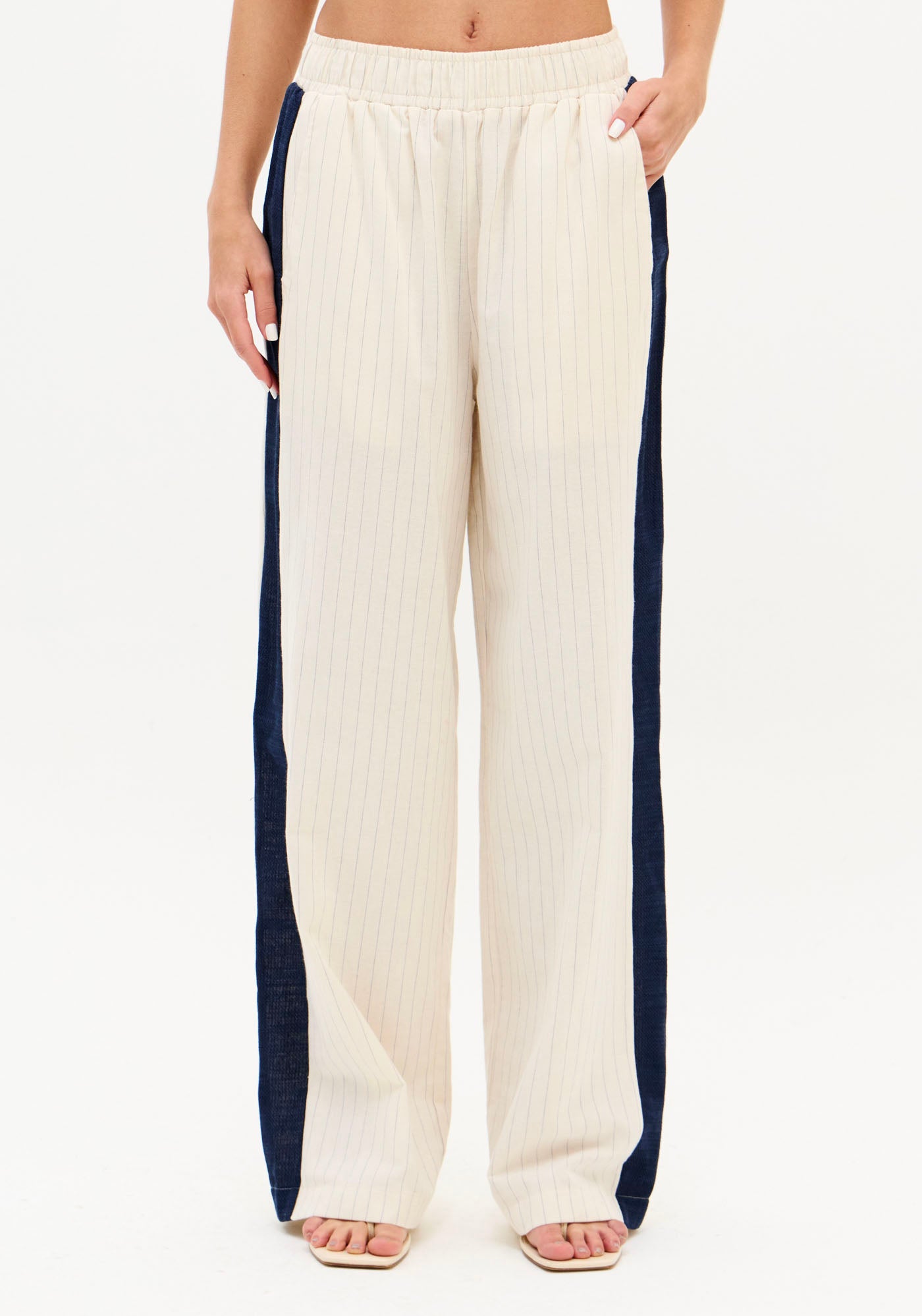 Pants Straight With Cutout Side