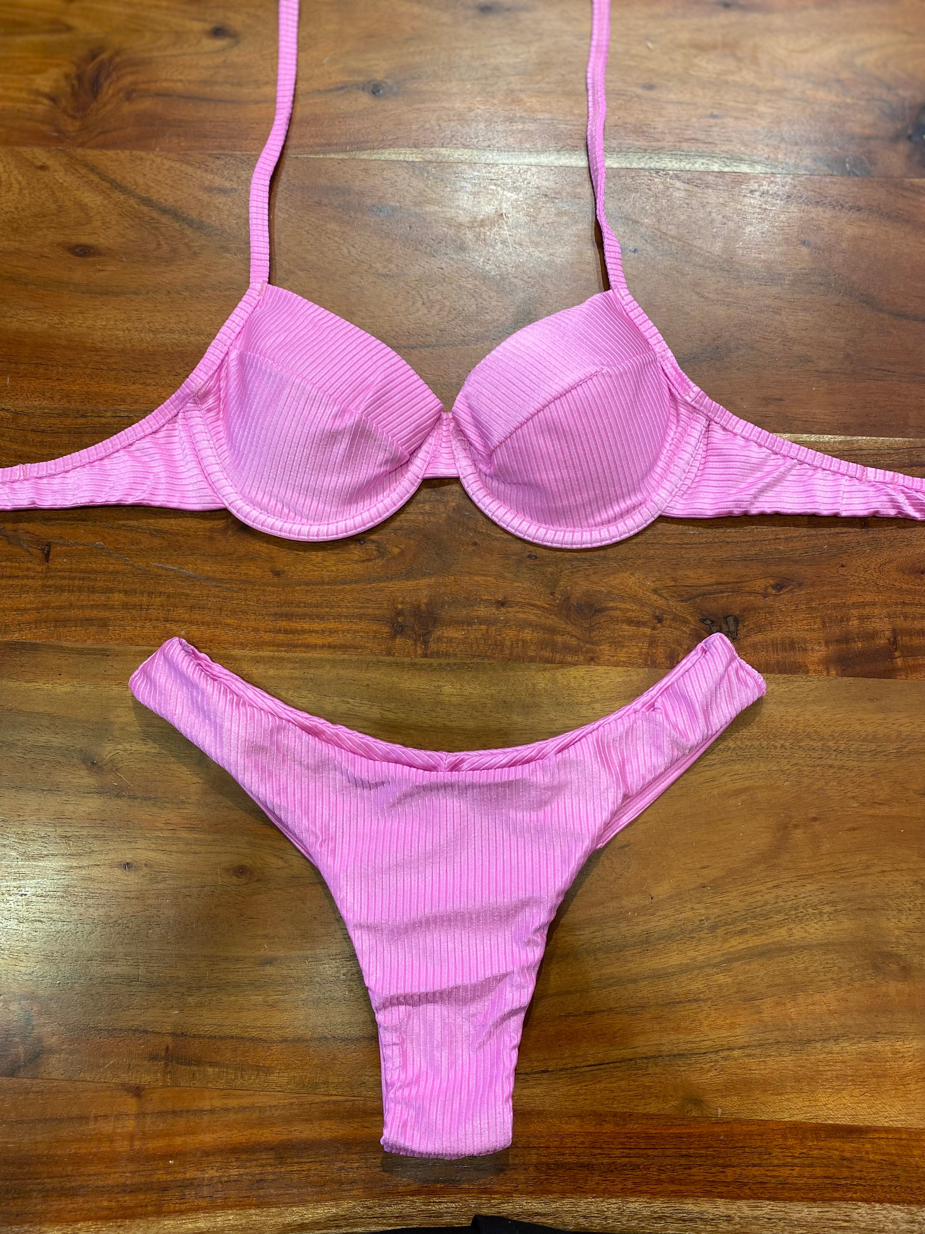 Ribbed Bikini