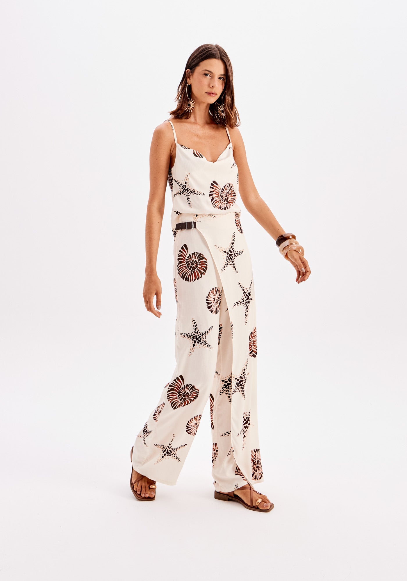Pants With Overlap