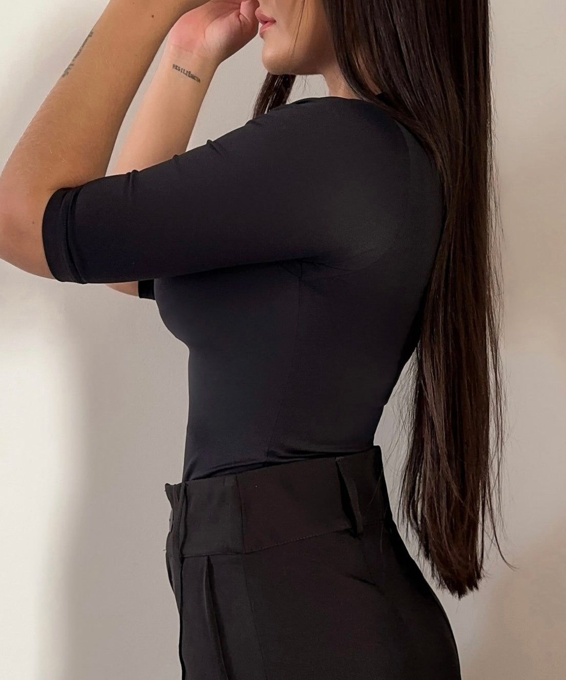 Sleeve Blouse and Collar Black