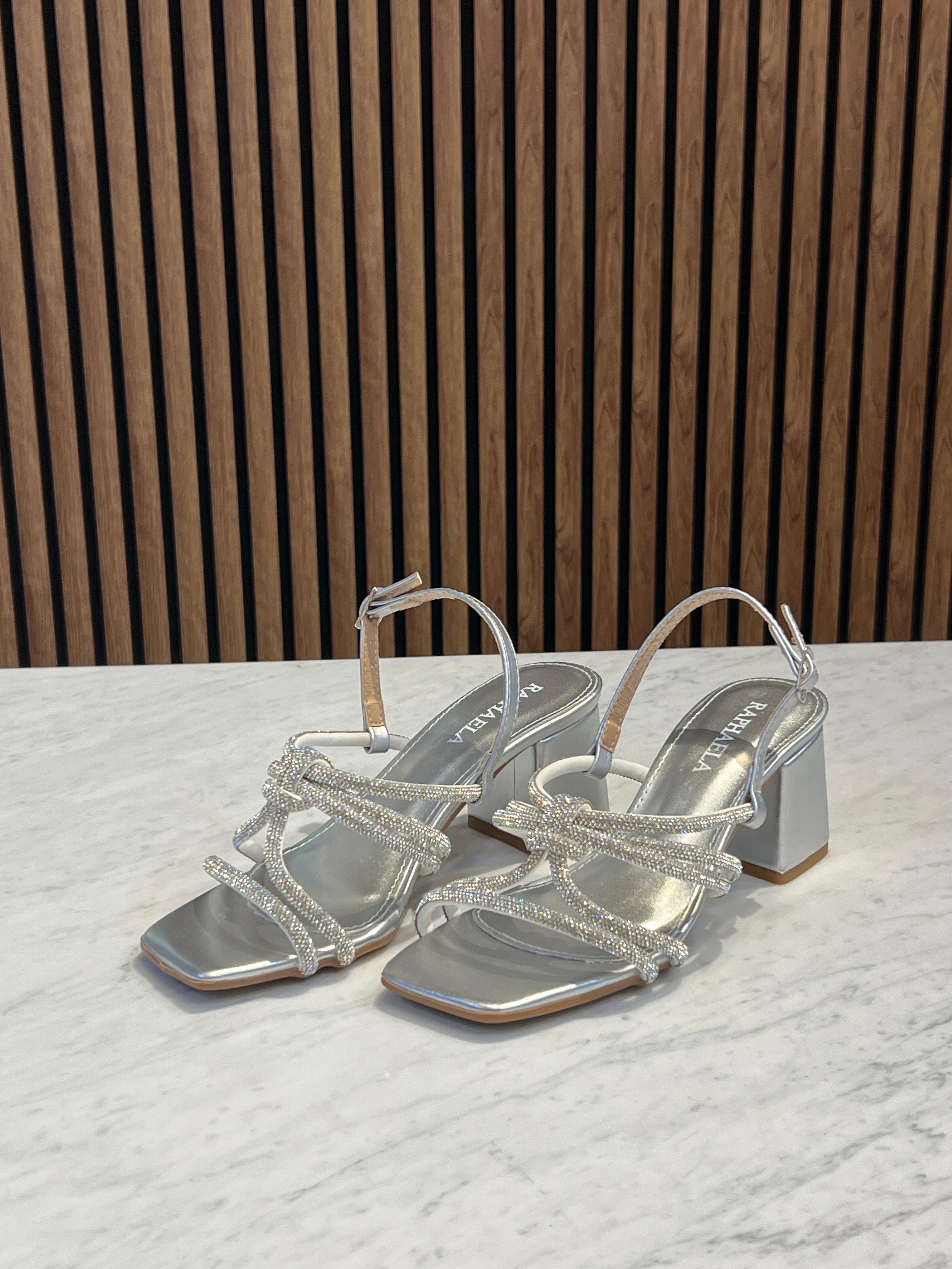 Sandal Raphaela Silver