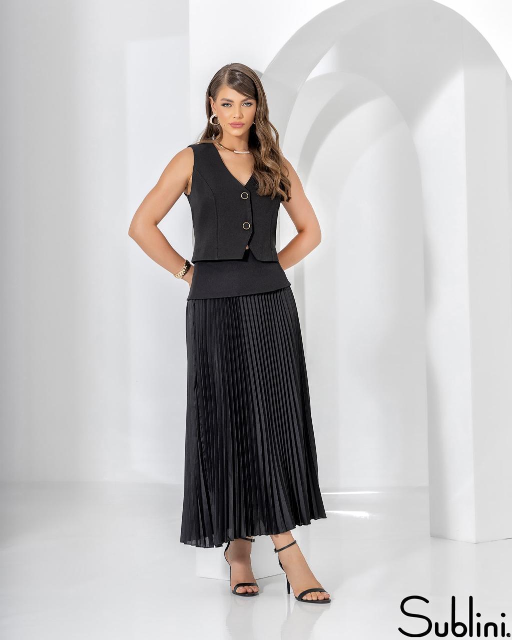 2 Piece Set Vest and Pleated Skirt Black