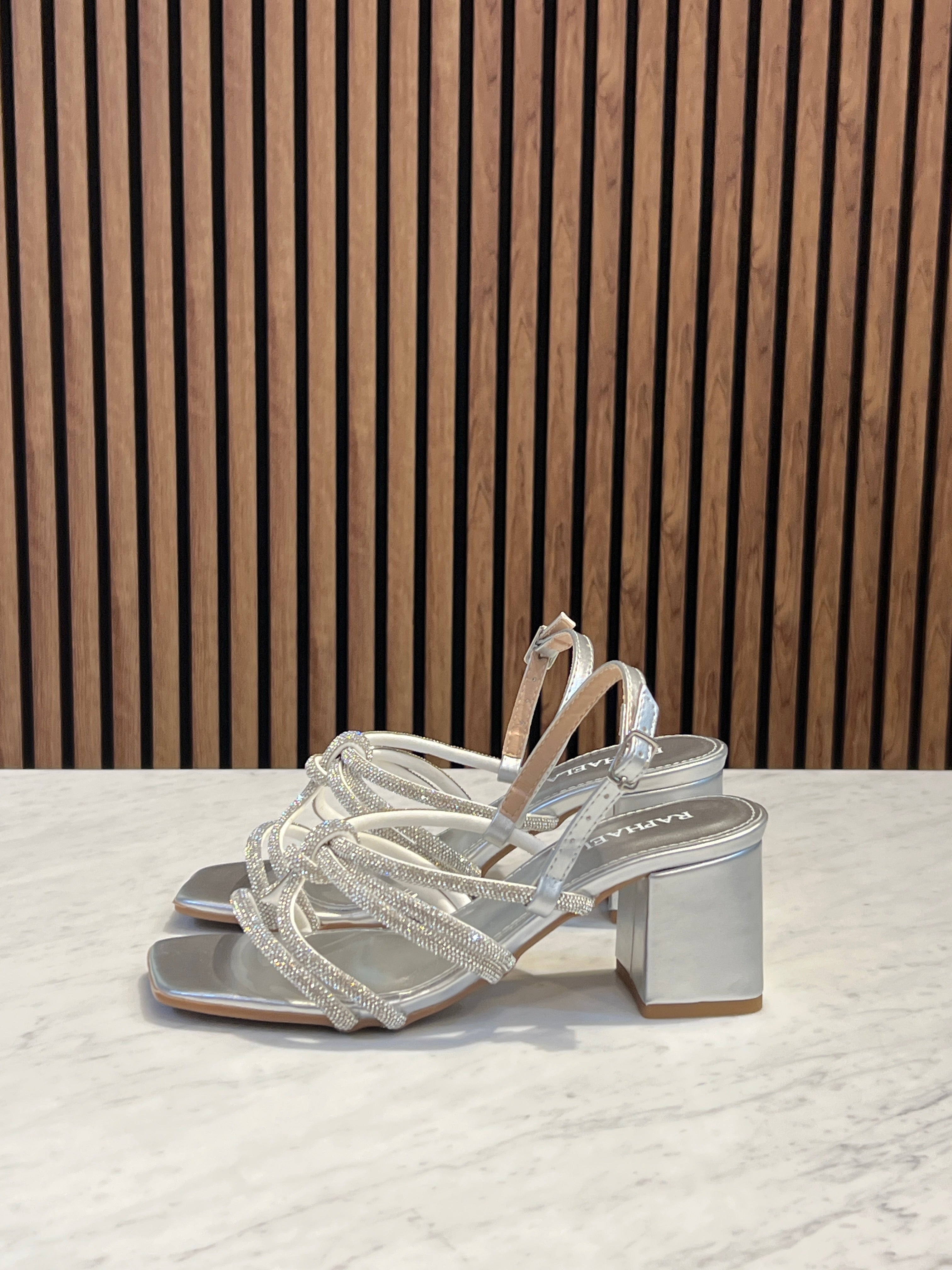 Sandal Raphaela Silver