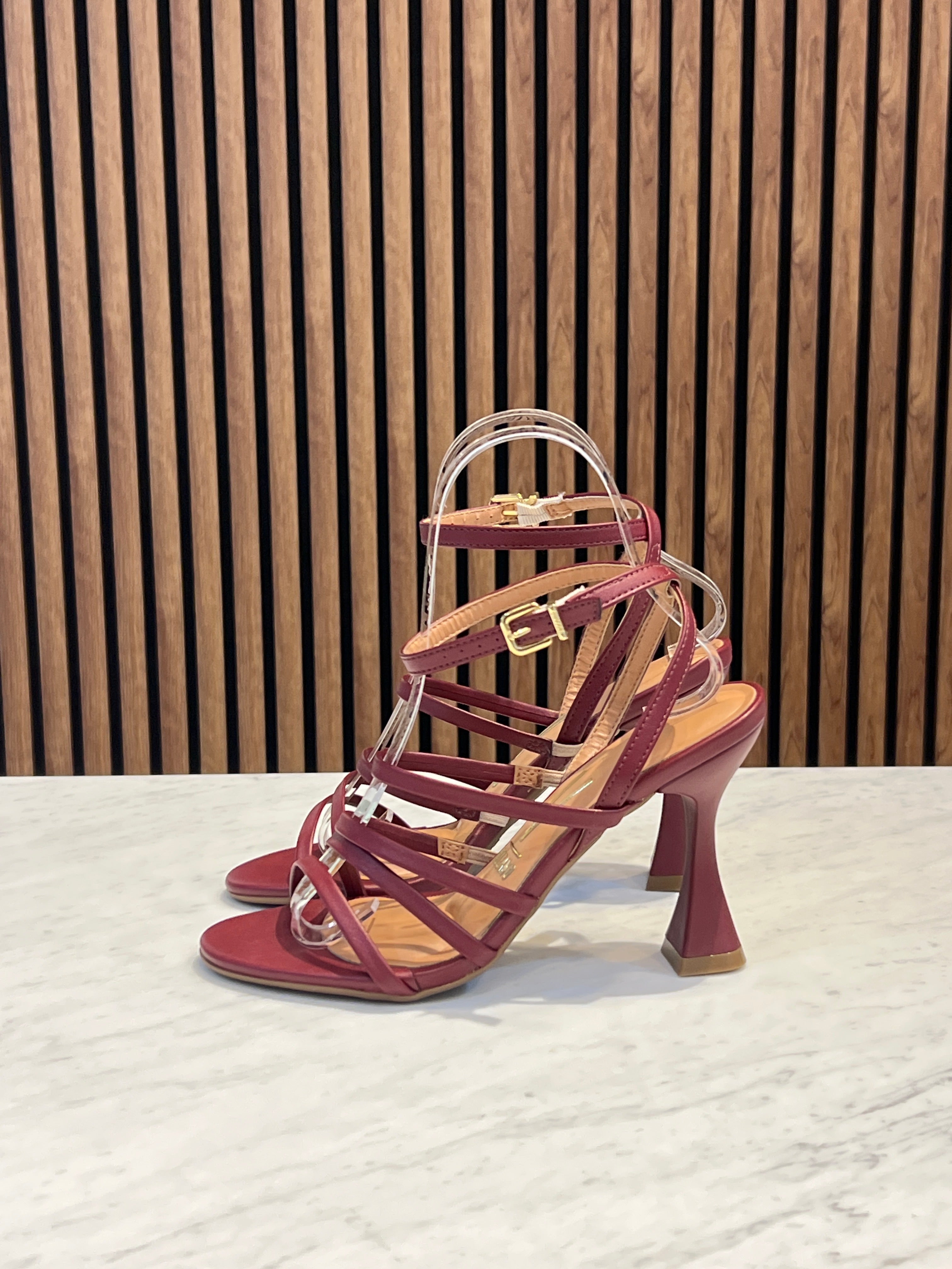 Sandal Pelica Vizzano Wine