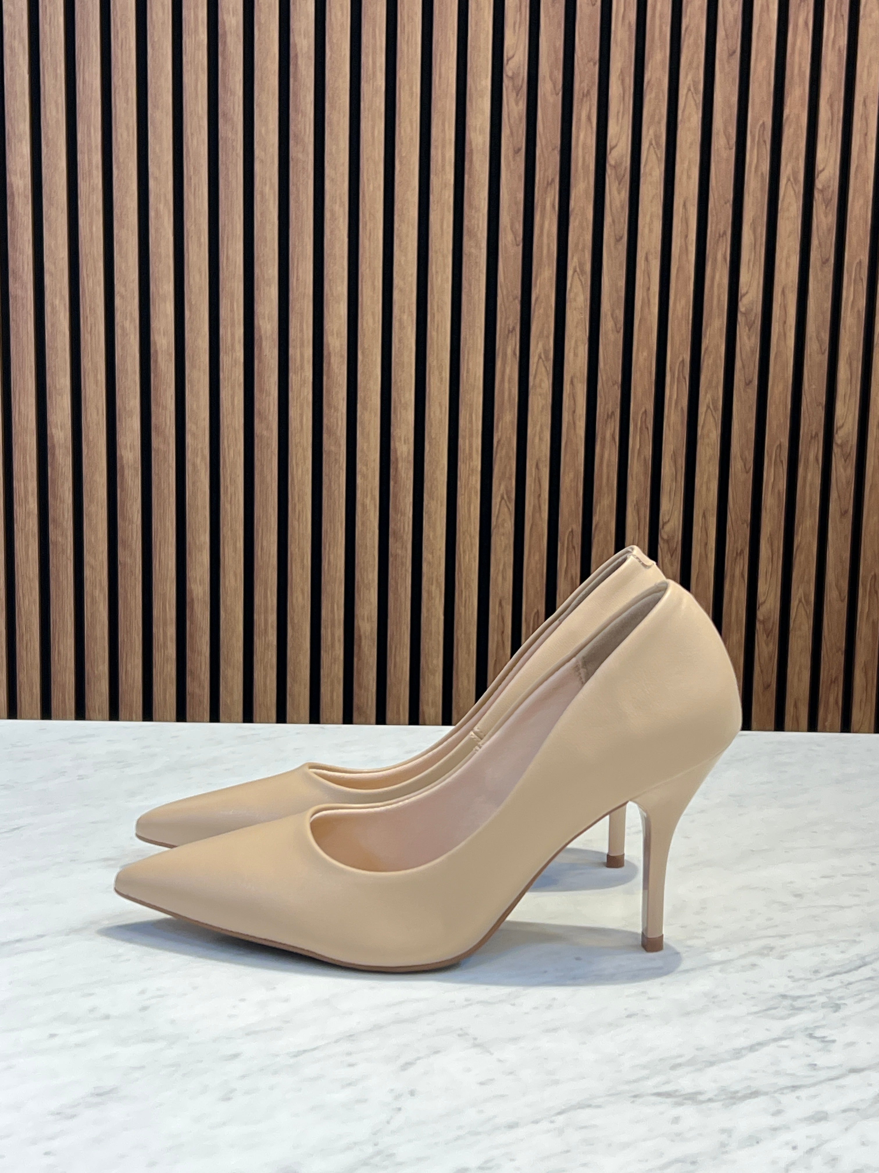 Scarpin Beira Rio Beige