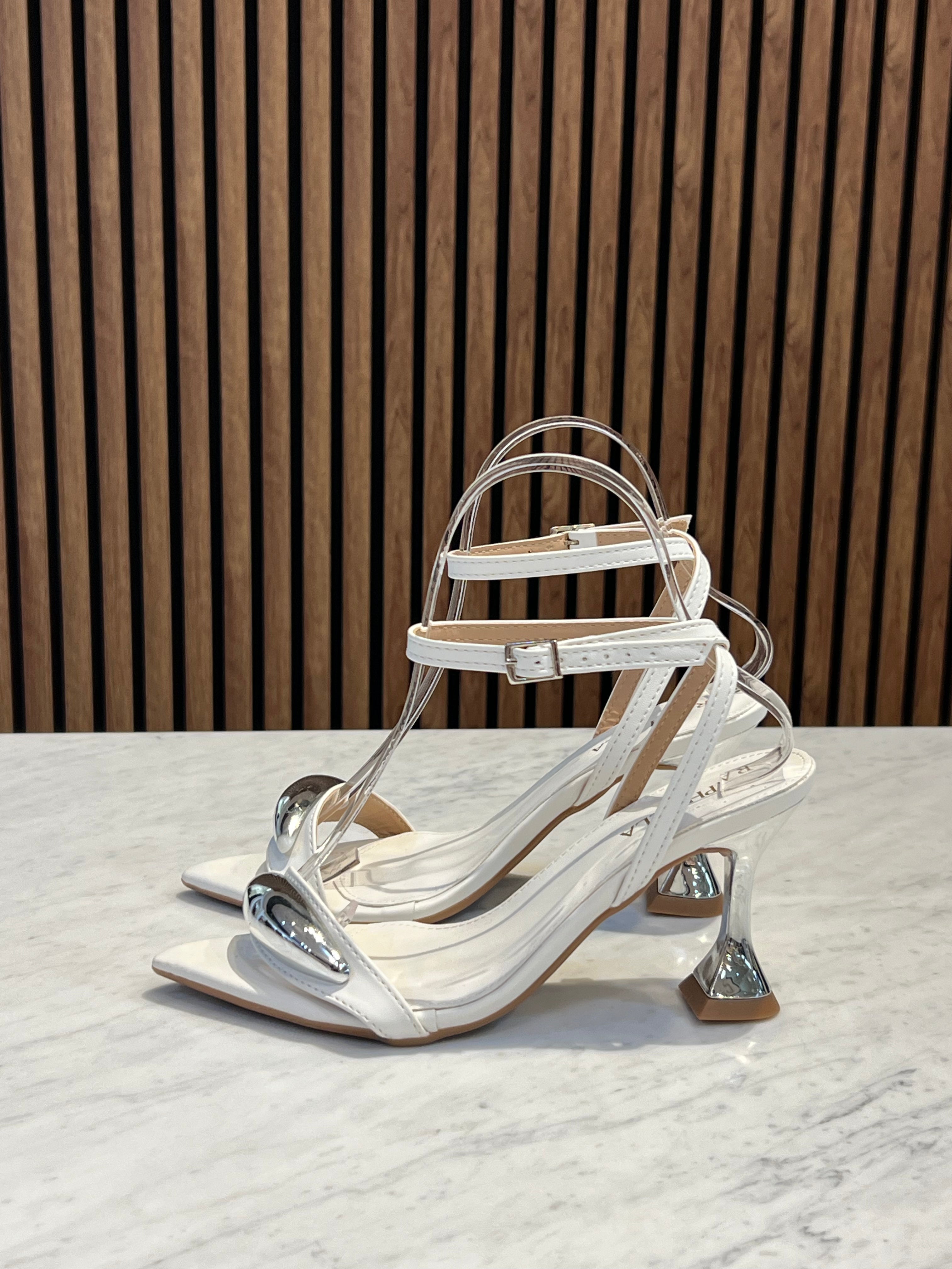 Sandal Raphaela White